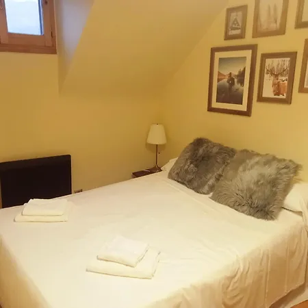 Apartamentos Valle De Tena - Biescas 3000 Zewnętrze zdjęcie