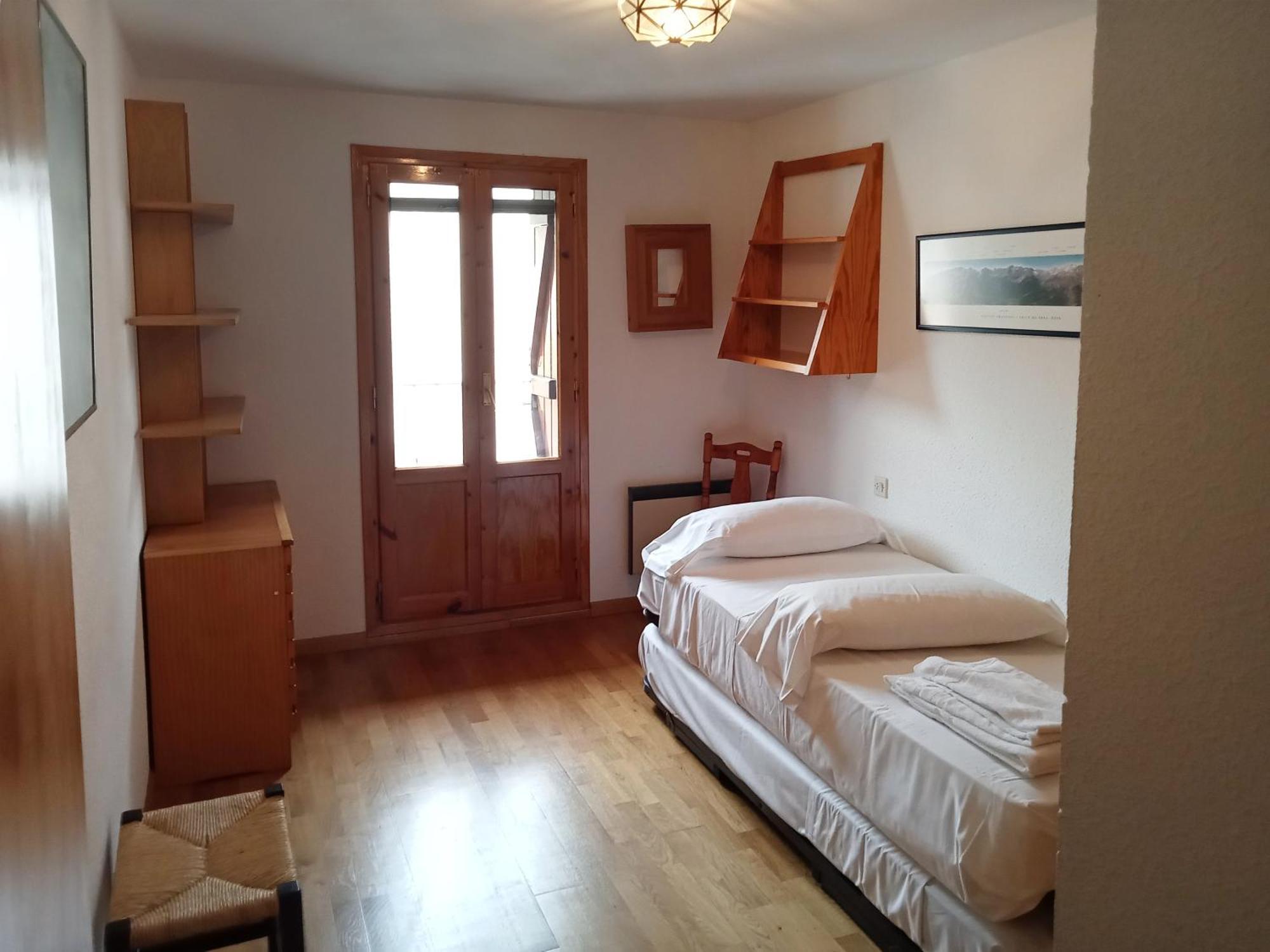 Apartamentos Valle De Tena - Biescas 3000